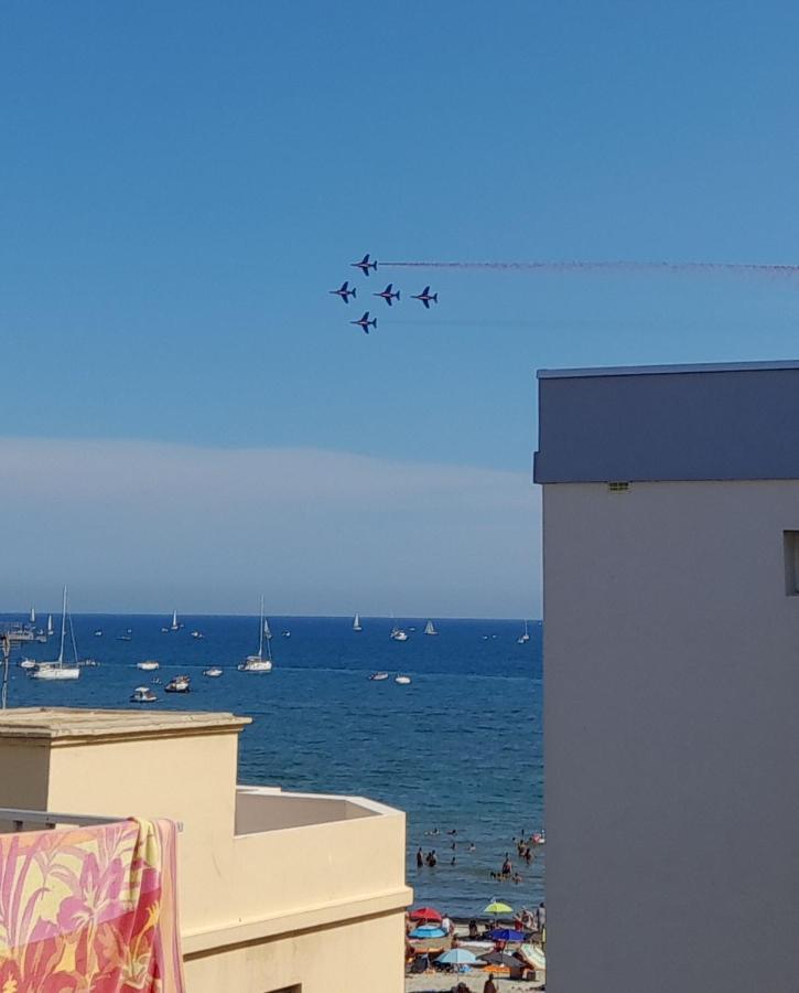 Chez Isabelle Et Virgile Bel Appartement, Avec Vues, A 50M De La Plage 帕拉瓦莱弗洛 外观 照片